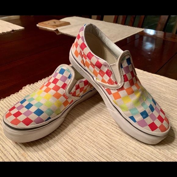 girls rainbow vans